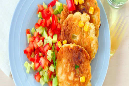 Salsa with Corn Cakes