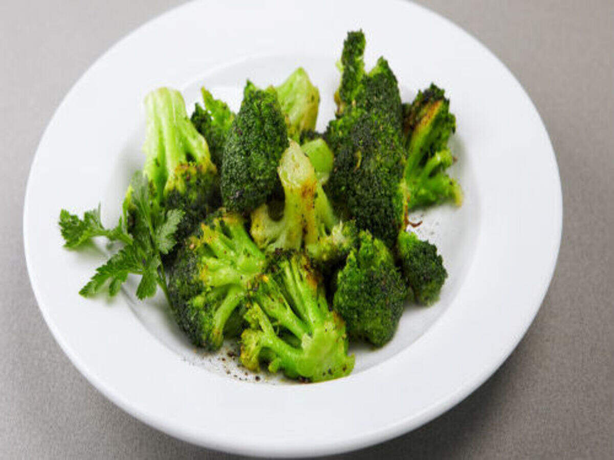 Broccoli Stir-Fry with Ginger and Sesame Recipe