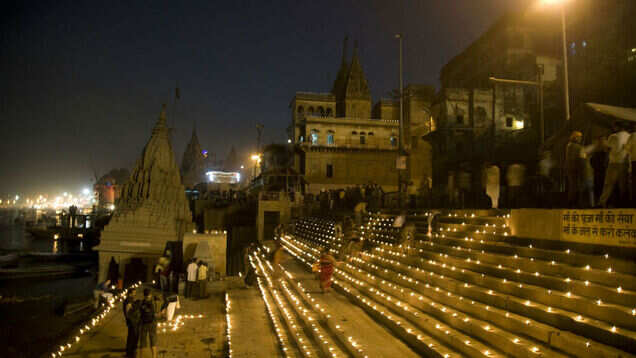 Dev Diwali &mdash; quick facts about Varanasi&rsquo;s festival of lights