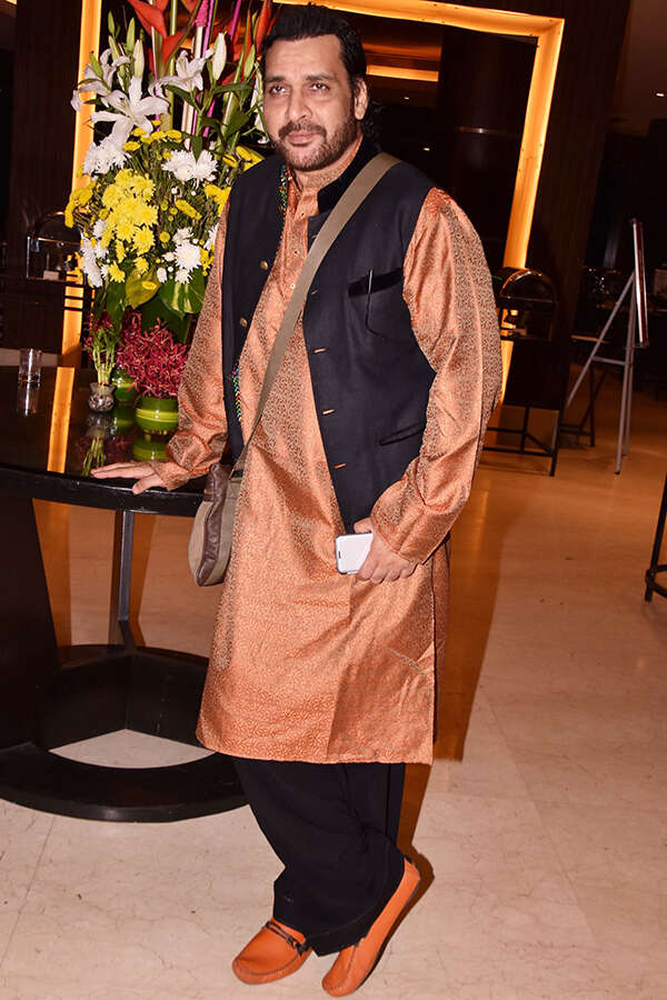 Shahbaz Khan Images