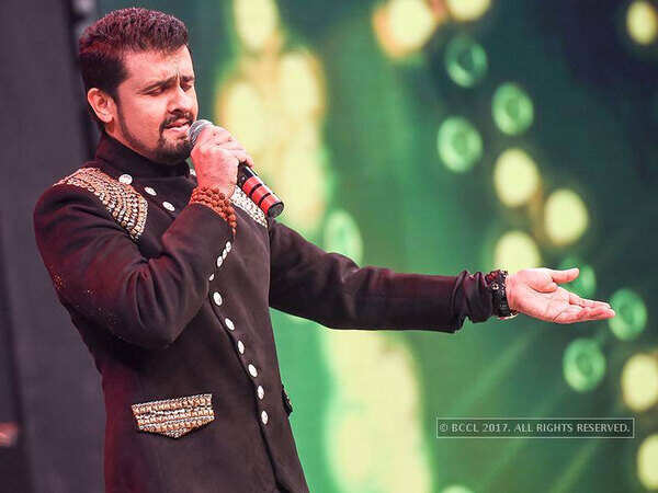 Sonu Nigam Stills
