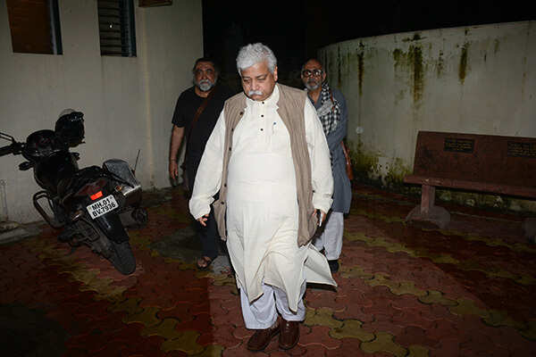 Kundan Shah Images