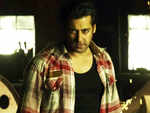 Radhe/Rajveer Singh Shekhawat in 'Wanted'