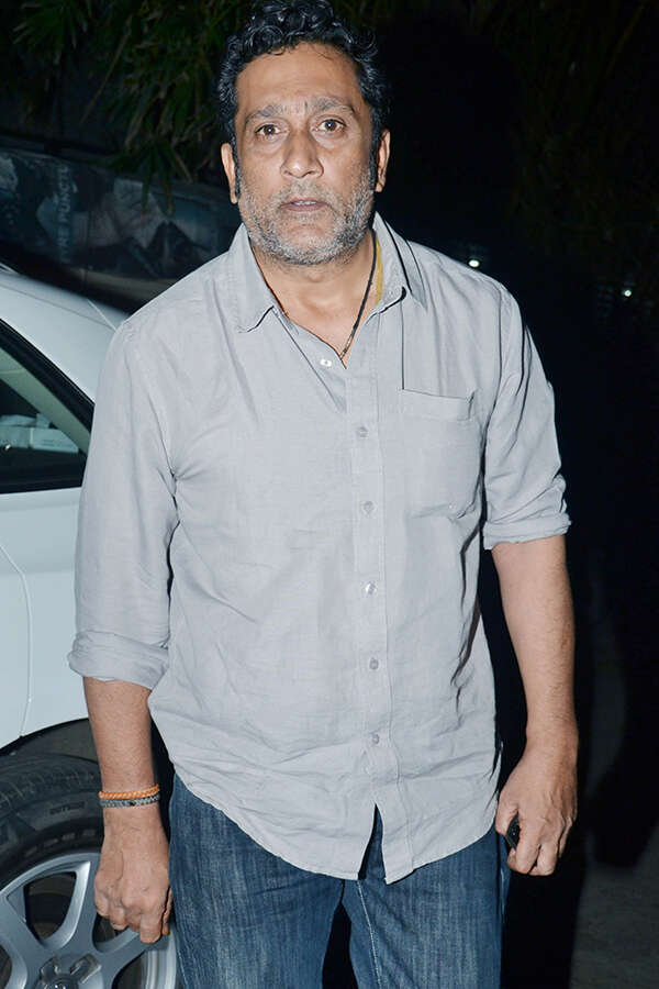 Mukesh Tiwari Pictures
