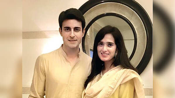 'Aksar 2' actor Gautam Rode gets engaged to television actress Pankhuri Awasthy