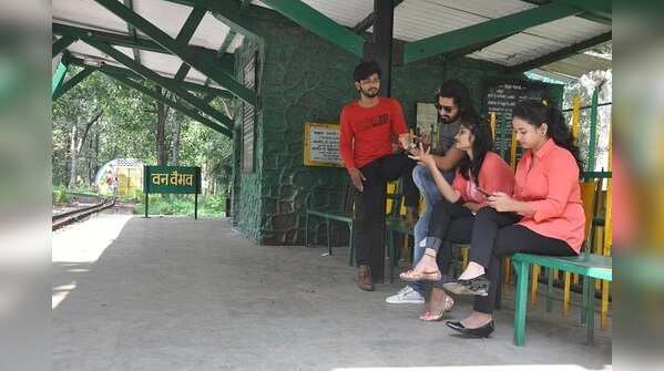 Youngsters wait in vain for their favourite mini train