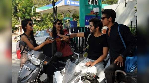 Share the vehicle, split the petrol bills