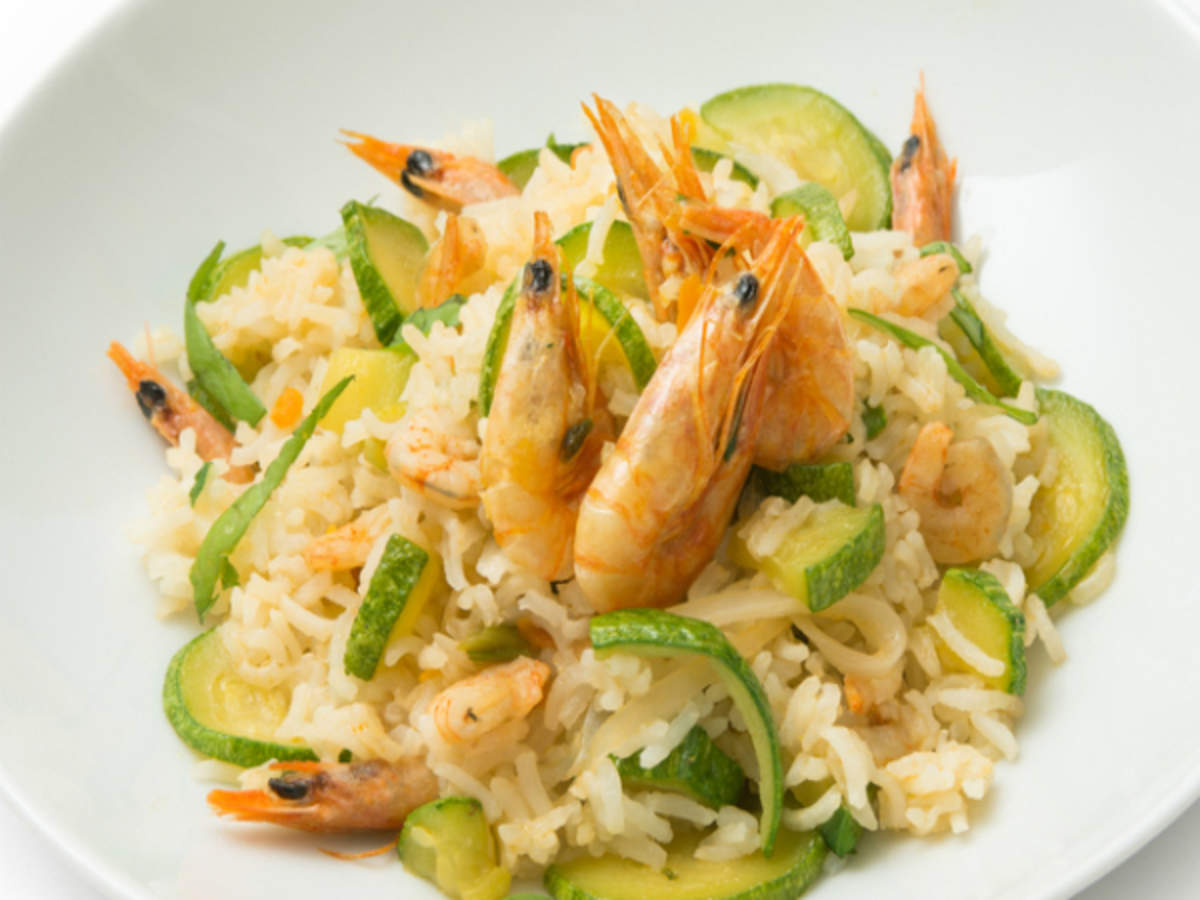 Lemon Shrimp with Zucchini and Garlic Recipe