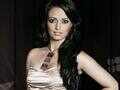 Roshni Chopra wins 'Desi Girl'