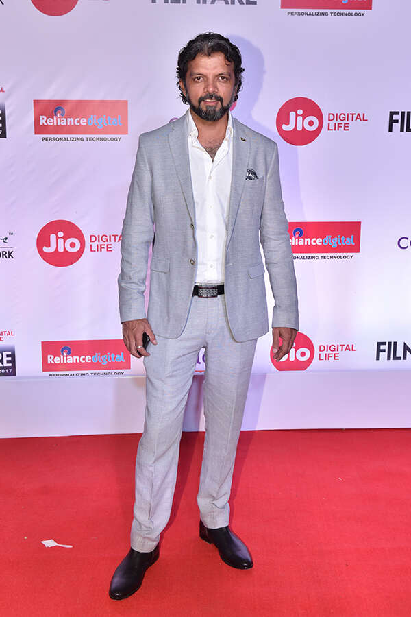 Mahesh Limaye Stills