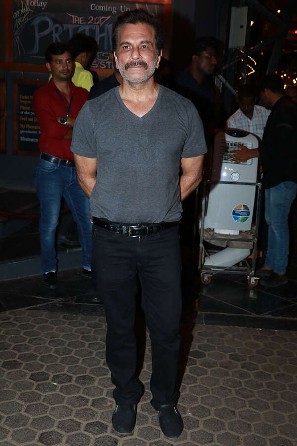 Pavan Malhotra Photos