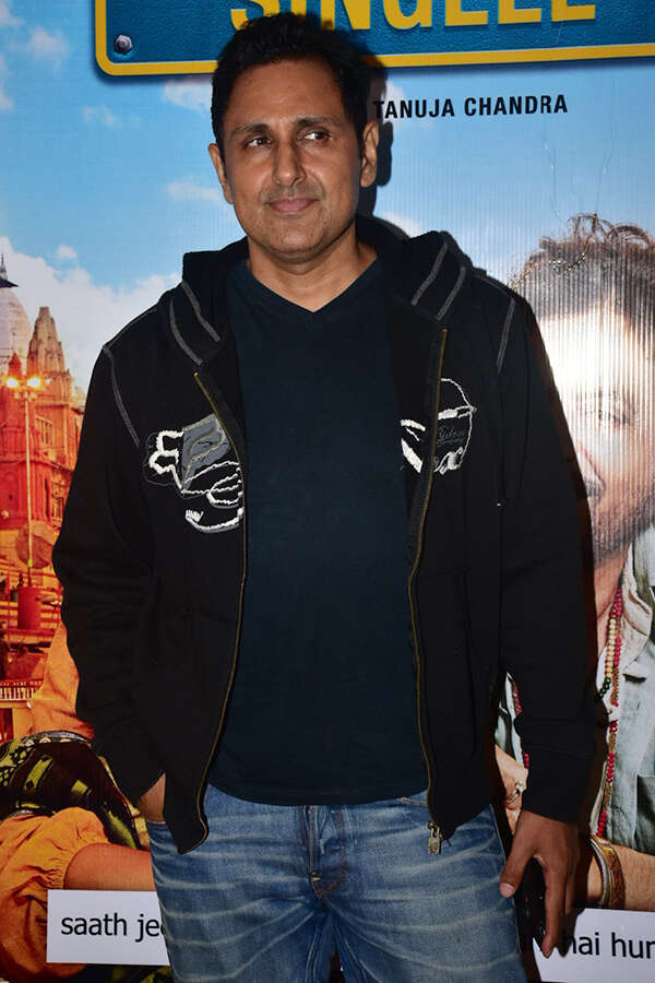 Parvin Dabas Photos
