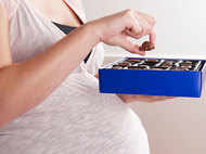 Craving for chocolate in pregnancy? Read this!