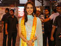 Miss World 2017 Manushi Chhillar offers prayers at Siddhivinayak Temple