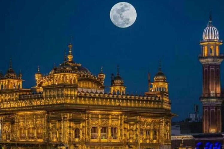 Where Is The Most Visited Place In The World Golden Temple world record : Golden Temple: the most visited place in