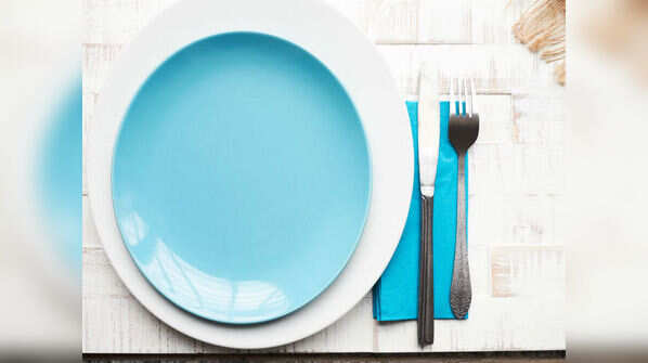 Using cooler shades of plates