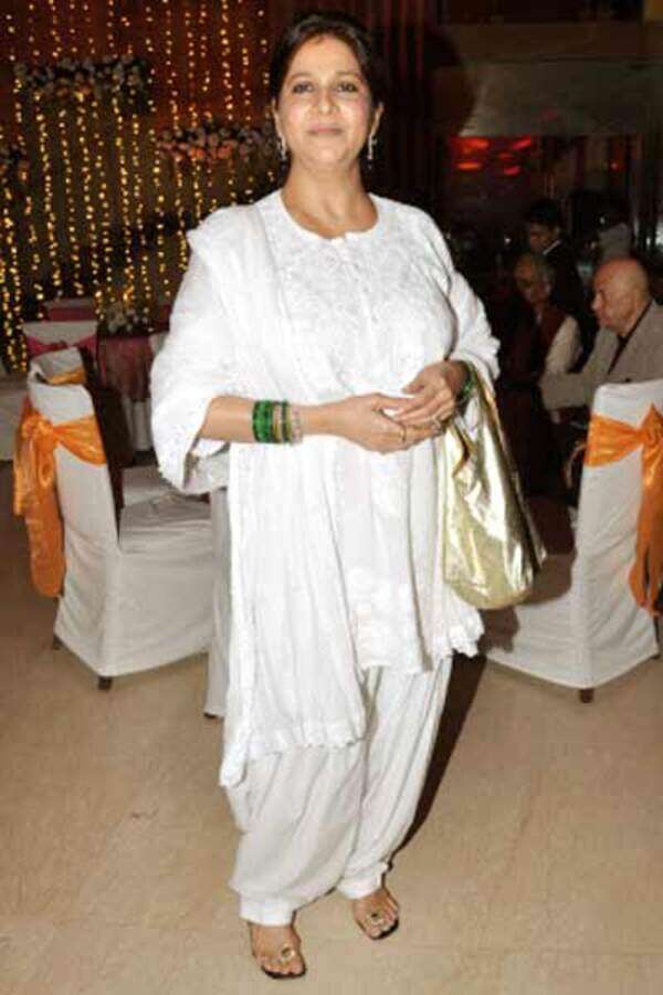 Asha Sachdev Wallpapers