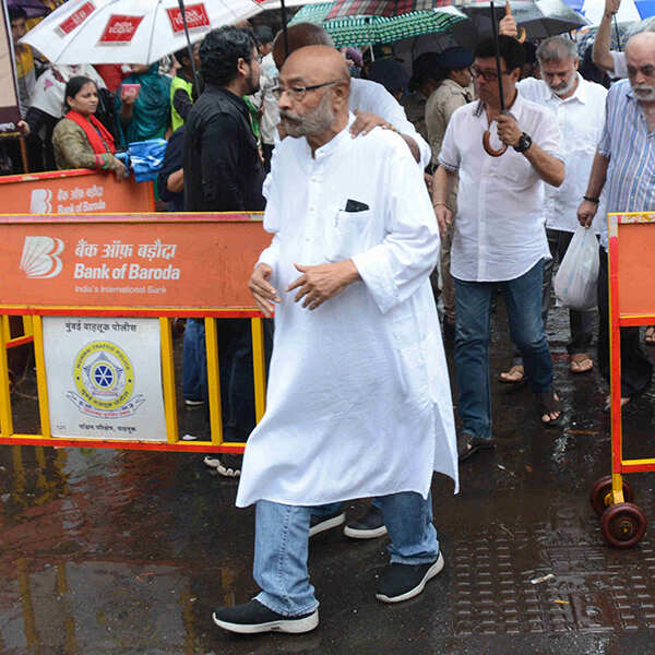 Govind Nihalani Images