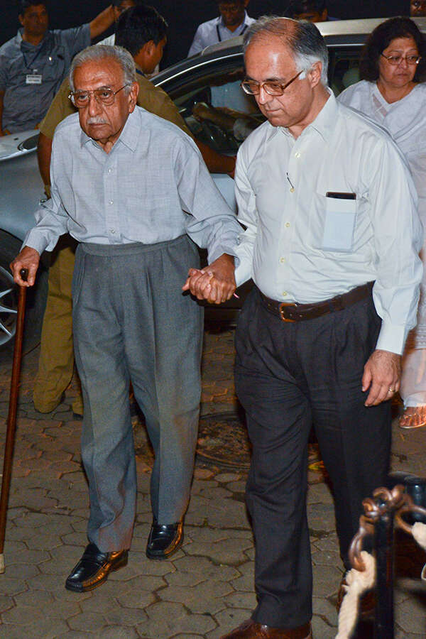 Ameen Sayani Pictures