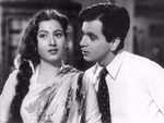 Dilip Kumar was in a very serious relationship with Madhubala