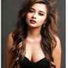Plunging neckline