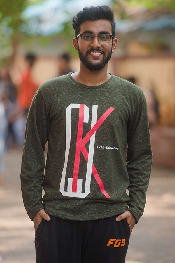 Suraj Sharma Pictures