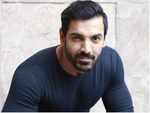 John Abraham was initially offered the role of Robbie but declined it