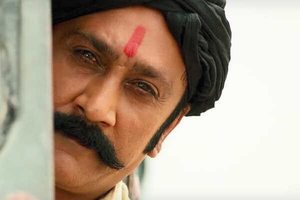 Mukesh Tiwari Photos