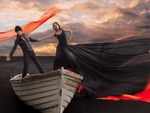 Rohit Shetty filmed a romantic scene of his film, which made SRK and Kajol revisit black sea