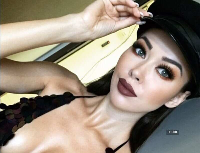 Angelika Wachowska glams it up!