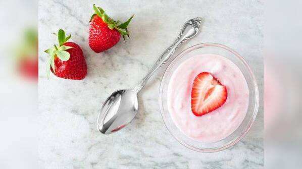 What's the difference between yogurt and curd