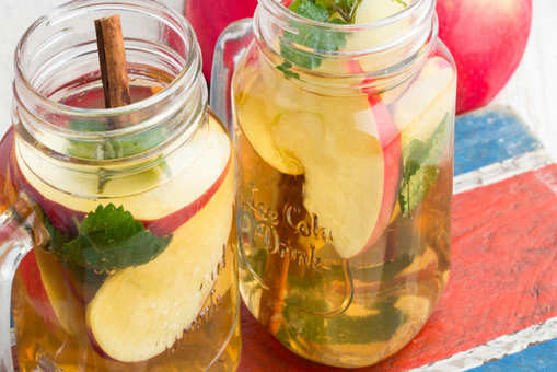 Apple and Mint Tea Punch