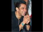 Salman Khan always wears a turquoise stone bracelet