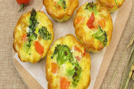 Bell Pepper and Broccoli Omelette Muffins