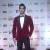 Karan Singh Grover spotted sans Bipasha Basu on the red carpet