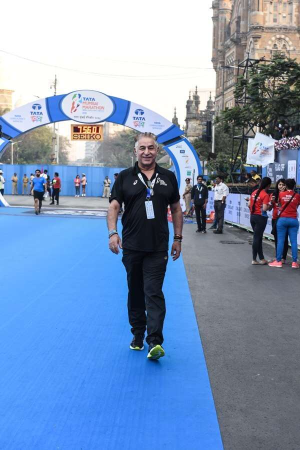 Dalip Tahil Pictures