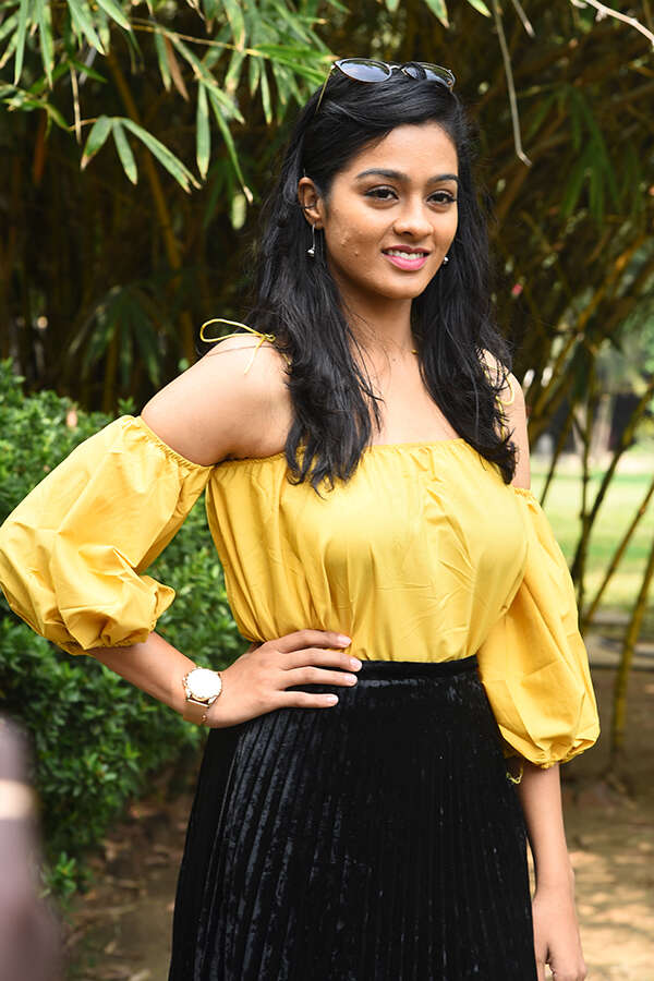 Gayathrie Shankar Photos