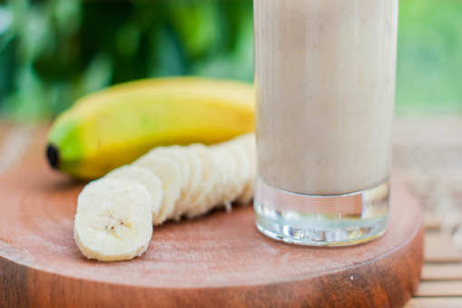 Banana Milkshake with Kakvi