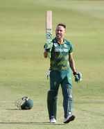 Virat Kohli ton helps India to six-wicket win in Durban