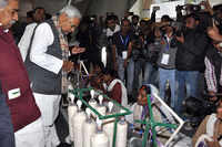 Article image for: Trending photos of <i class="tbold">nitish kumar</i> on TOI today