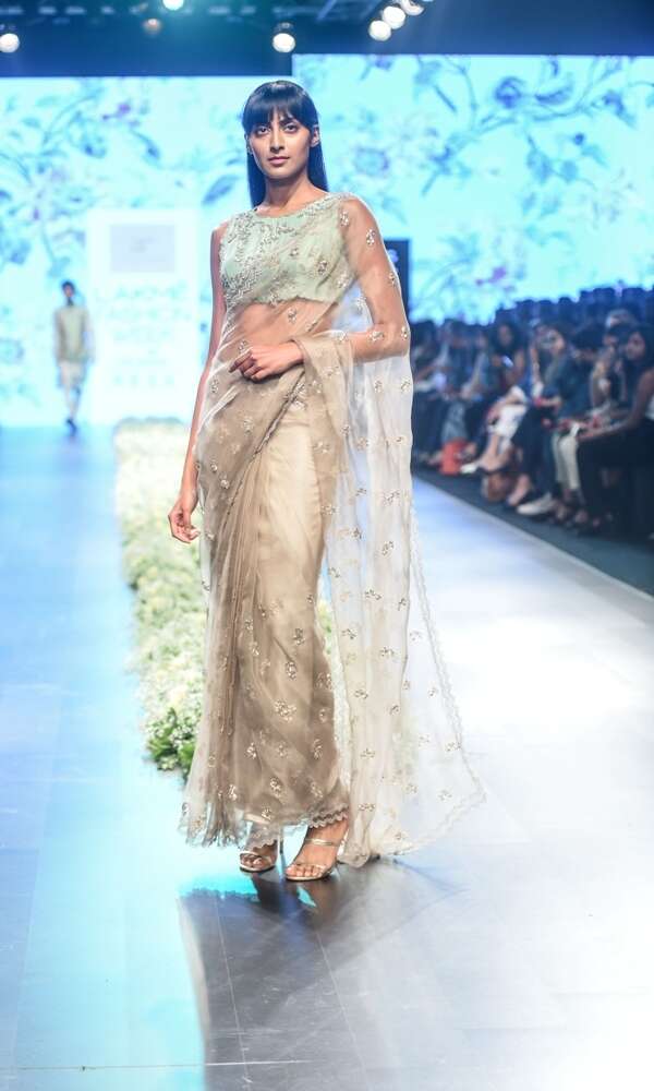 Anushree Reddy Images