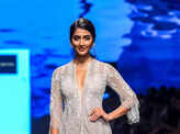 Fashion Week Mumbai '18: Day 5: Ridhi Mehra