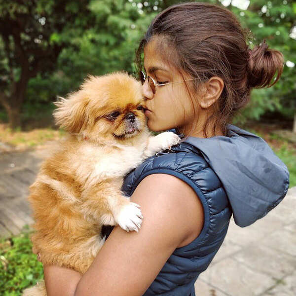 Pooja Devariya Photos