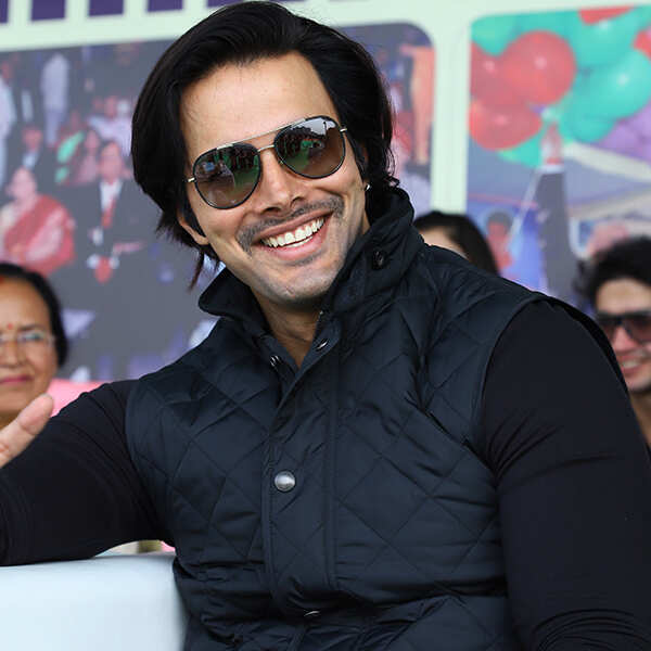 Rajniesh Duggall Images