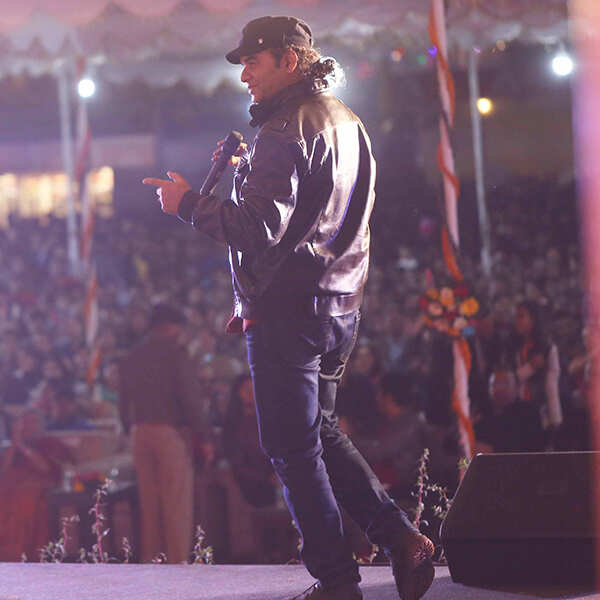 Mohit Chauhan Images