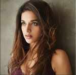 Nidhhi Agerwal's Instagram posts prove she is a fitness freak!