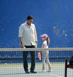 Tennis star Mahesh Bhupathi coaches daughter Saira