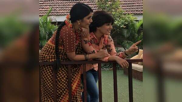 Mukta and Priya's relationship in the film