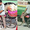Article image for: Hrithik Roshan’s papad-seller avatar from ‘<i class="tbold">super 30</i>’ out