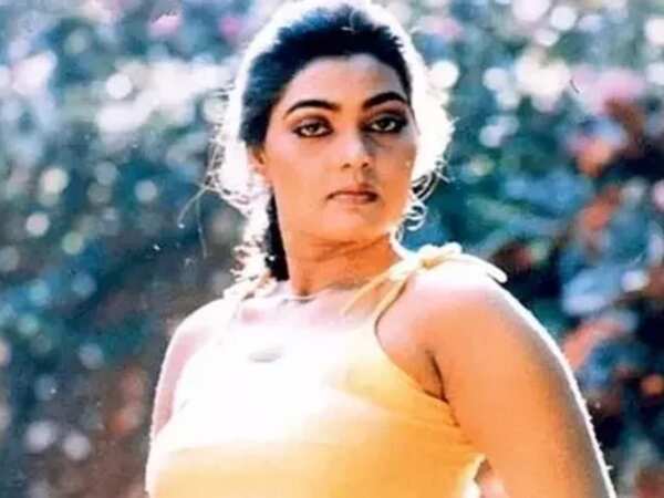 Silk Smitha Wallpapers